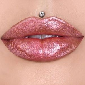 Scandal Jeffree Star Velour Liquid Lipstick